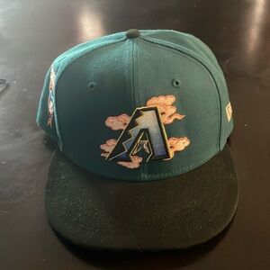 Fitted Diamond backs baseball cap
